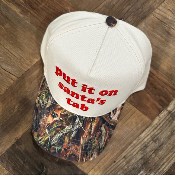 David and Young Cream Cap with Camouflage Brim “Put it on Santa’s tab” - Picture 4 of 4